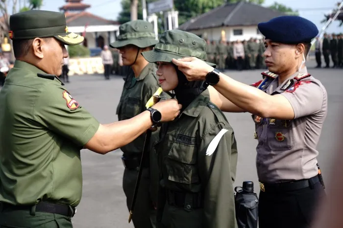 Ketika Polri Gembleng Benteng Sipil Bersepatu Laras untuk Menjaga Hutan